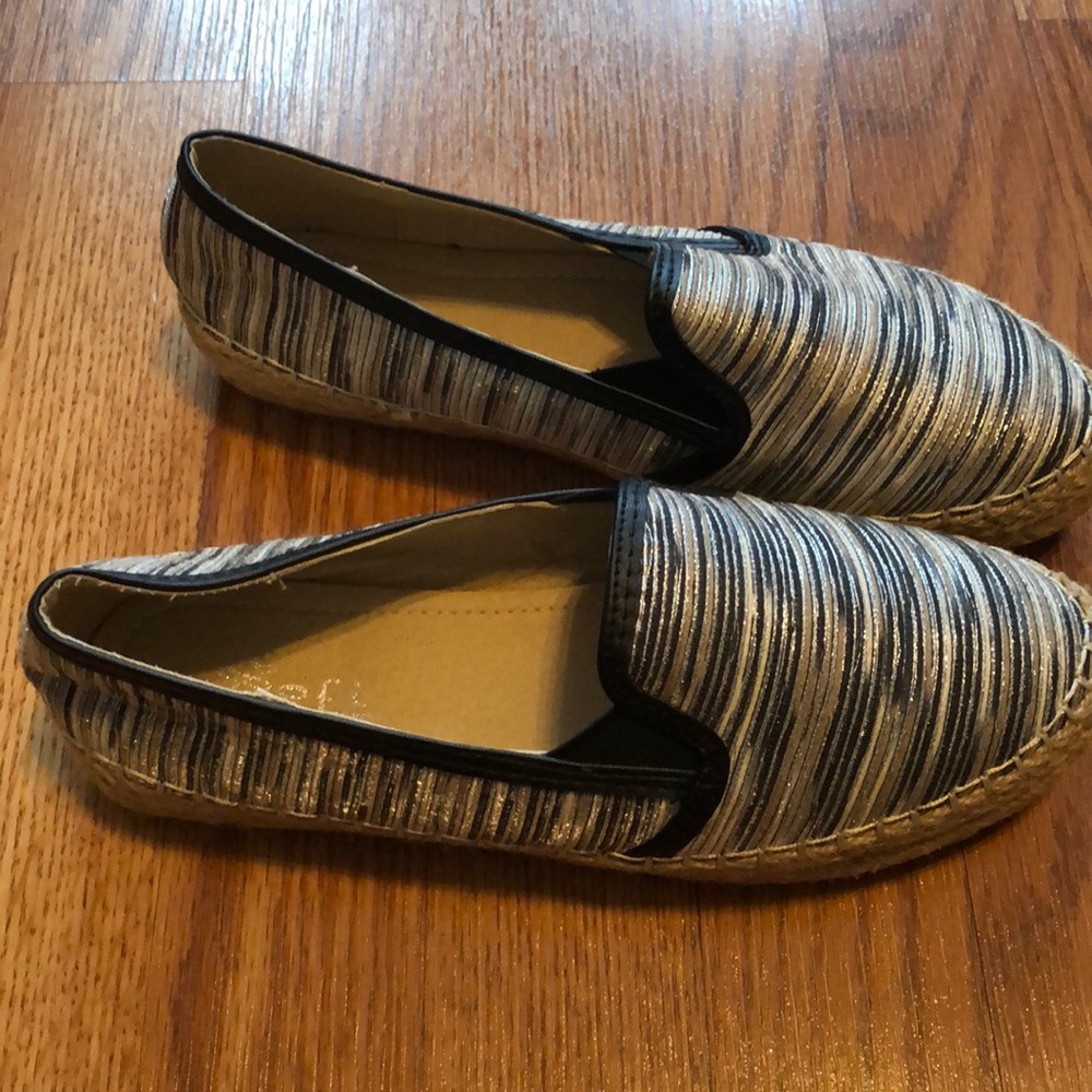 Canvas slip on shoe - Picture 2 of 4